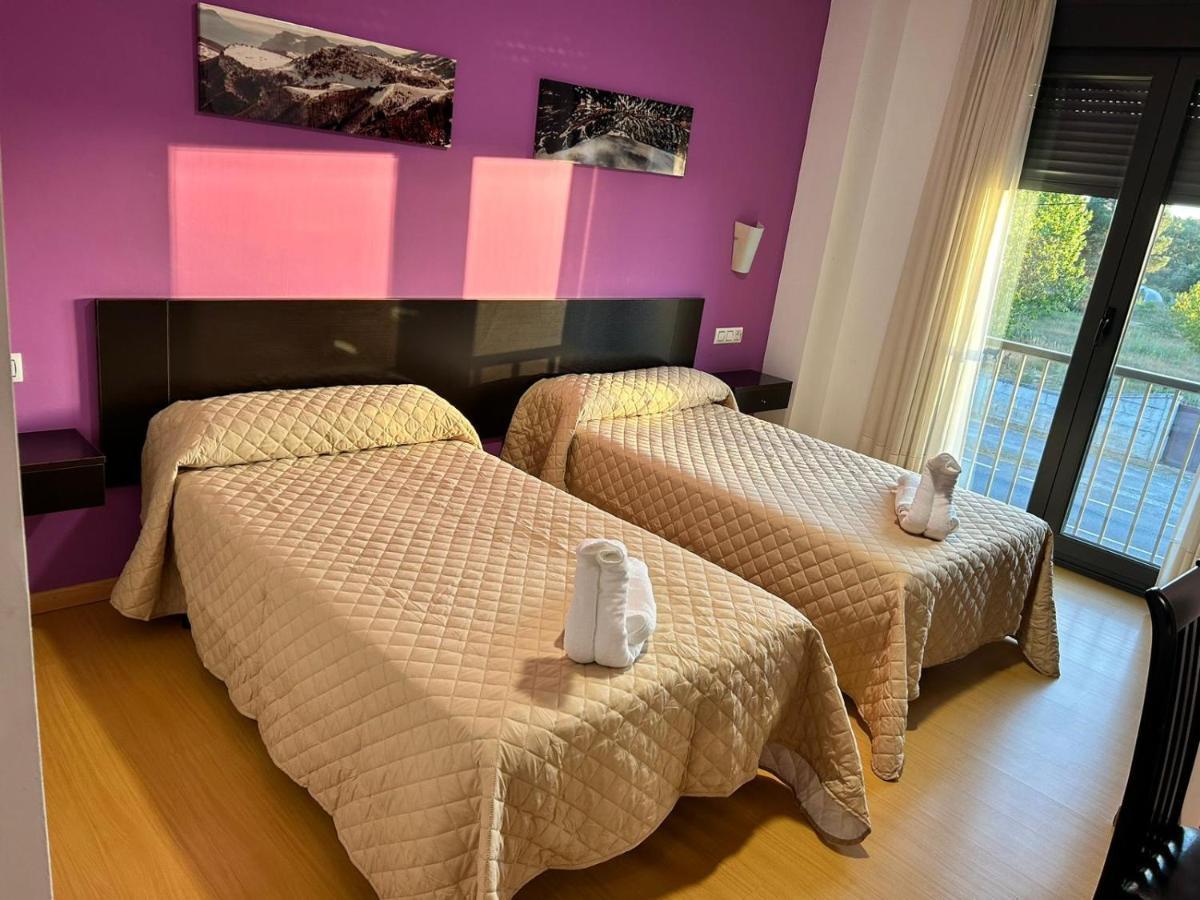 Hostal Restaurante Aqua Ourense Exteriör bild