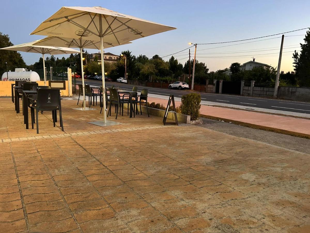 Hostal Restaurante Aqua Ourense Exteriör bild